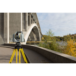 Сканирующий тахеометр Trimble SX10